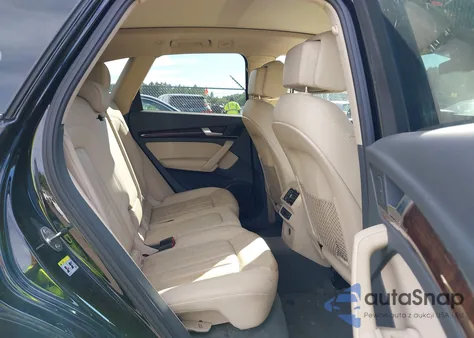 2018 Audi Q5 2.0T Premium/2.0T Tech Premium из США, поврежденный, VIN WA1BNAFY1J2000604